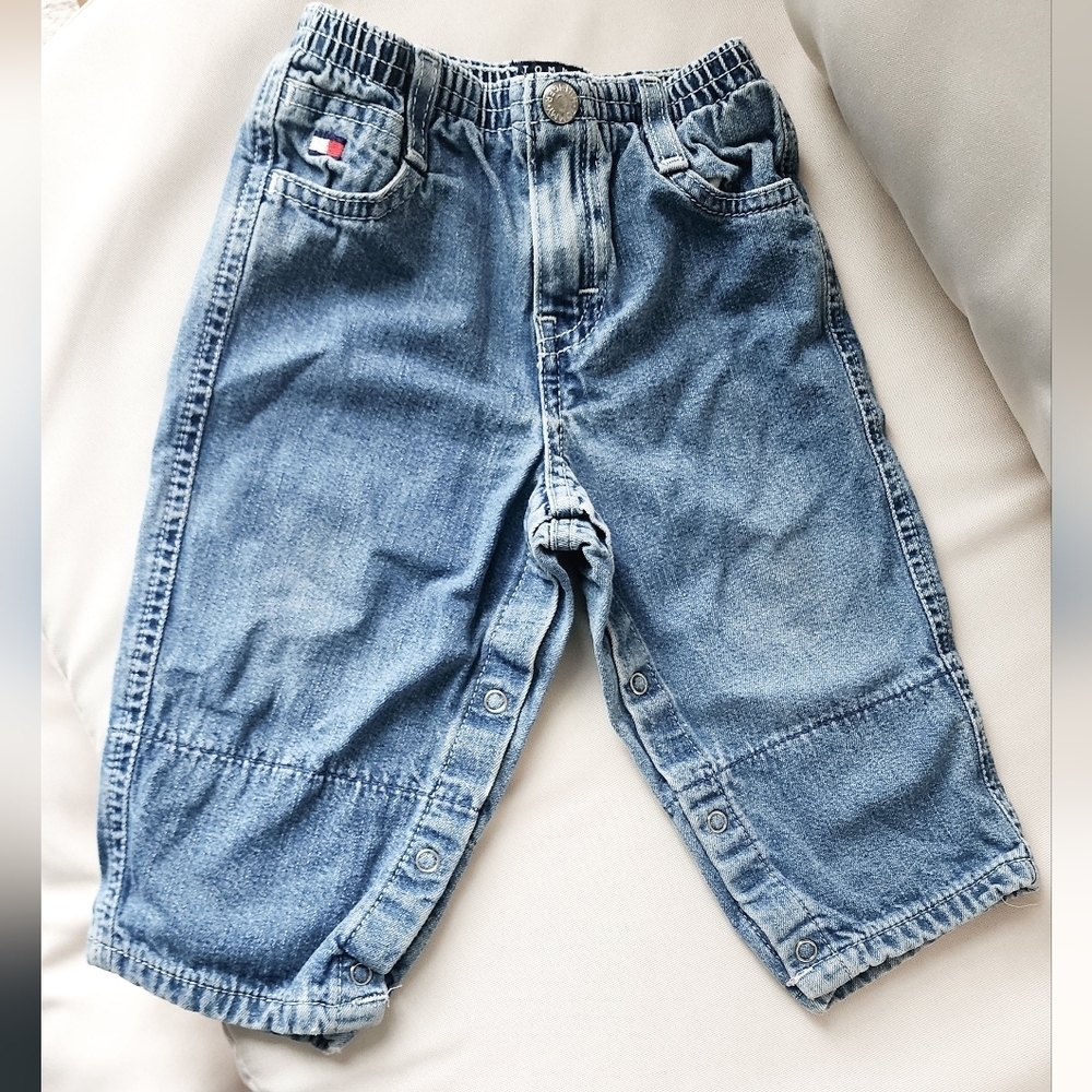 Tommy Hilfiger Baby Boy Jeans Elastic Waist Flag Logo Snap Legs Zipper Sz 6-12M